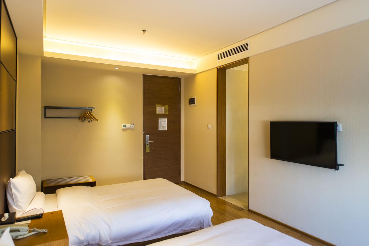 เจไอ โฮเทล เซี่ยงไฮ้ เจียงเฉียว ว่านต้าพลาซ่า Hotel ภายนอก รูปภาพ